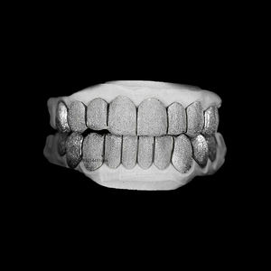 Grillz Hip Hop sur mesure en argent sterling 925 plaqué or, serti de moissanite, pour dents - Product Image 1