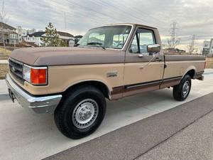 Camioneta Ford F-250 Clásica Usada Modelo Antiguo 1987, la Más Vendida, LISTA PARA ENVIAR HOY - Product Image 2