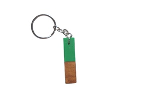 Porte-clés personnalisé en résine époxy et en bois commande en gros fait à la main en résine époxy porte-clés en bois prix de gros porte-clés de Noël unique - Product Image 3