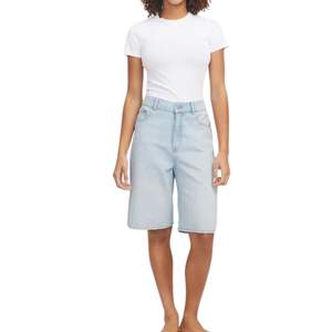 Jeans Cortos de Mezclilla de Cintura Alta para Mujer, a la Moda, de Pierna Ancha, al por Mayor, Largos hasta la Rodilla, Casuales, de Verano - Product Image 2