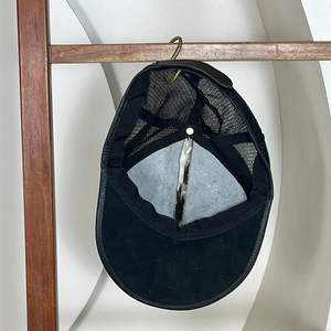 Precio de fábrica 2026 Gorra trucker de cuero genuino con pelo de vaca, estilo western, ajustable, malla, marrón, rústica, vaquera, a la moda - Product Image 6