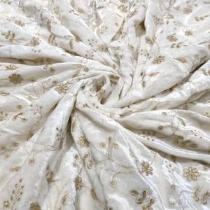 Embroidered Velvet Pillow Cover With Floral Pattern For Home Decor Medium Weight Polyester Fabric - Product Image 2