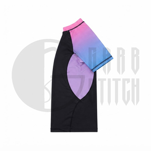 Camiseta Deportiva de Compresión para Hombre, Absorbe la Humedad, Elástica en 4 Direcciones, para Gimnasio, Running, Fitness, Personalizable OEM ODM - Product Image 3