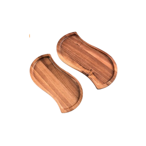 Plato de servir de madera natural personalizado en forma de S, ecológico, para comida, postres, bocadillos, irregular, para restaurante y decoración del hogar. - Product Image 1
