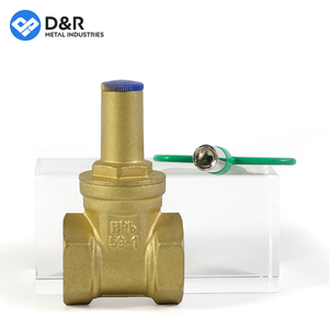 Vanne à boisseau sphérique industrielle verrouillable en laiton <span class=keywords><strong>D</strong></span>&R avec conception de verrouillage triangulaire - Série GVB1030-F - Product Image 1