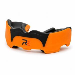 Protège-dents de boxe de haute qualité avec design absorbant les chocs, ajustement confortable et protection fiable pour les entraînements intenses - Product Image 4