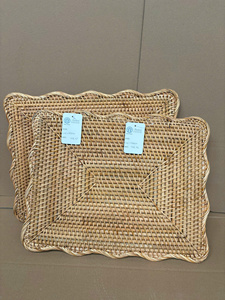 Plateau de service décoratif ovale en rotin tressé à la main avec bord ondulé doux, panier naturel, organisateur écologique OEM ODM - Product Image 4