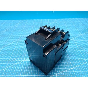 คอนแทคเตอร์แม่เหล็กฟูจิ SB-2NB/SEUL ใช้เป็นอะไหล่อุปกรณ์เซมิคอนดักเตอร์รุ่นเก่า - Product Image 3