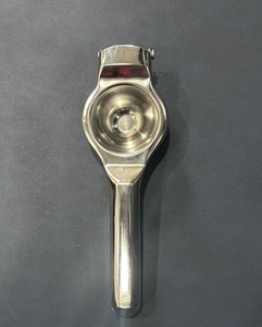Presse-agrumes en acier inoxydable, presse-citron, compatible lave-vaisselle, fonctionnement manuel - Product Image 1