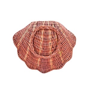 Cute Clamshell Rattan <b>Basket</b> <b>with</b> <b>Lid</b> Woven Decorative Toy Storage Bin Kids Blanket Towel Laundry Hamper Brown - Product Image 3