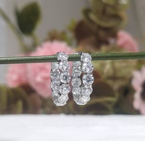 Anillo de Boda de Lujo con Diamantes, Joyería de Oro Blanco Sólido de 14K, Pendientes de Aro con Diamantes Cultivados en Laboratorio de Corte Redondo de 2.20 Ct, Regalo de San Valentín - Product Image 1