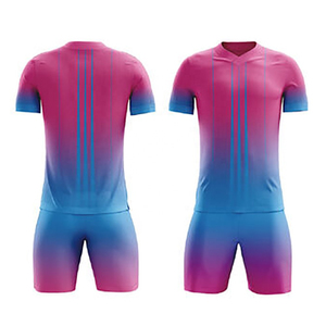 Uniformes de Fútbol para Hombre, Novedades 2026, Más Vendidos, 100% Poliéster, Secado Rápido, Diseño y Logotipo Personalizables, Alta Calidad, Venta al Por Mayor - Product Image 2