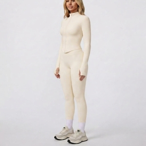Ensemble de vêtements de sport pour femmes, 2 pièces, haut ajusté à manches longues avec fermeture éclair, leggings taille haute, vêtements de yoga, de gym et de fitness - Product Image 3