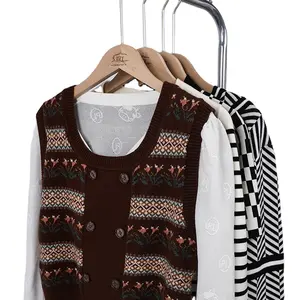 2024 женский дизайнерский кашемировый свитер, комплект из 2 предметов с трикотажными брюками, плащ, бюстгальтер, майка и шорты
