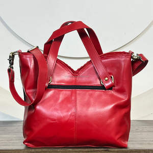 Bolsos cruzados de cuero vacuno repujado a mano de primera calidad, bolsos tote de gran capacidad de cuero genuino con forma de corazón rojo. - Product Image 6