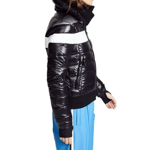 Blouson d'hiver matelassé personnalisé pour femme grande taille, à capuche, en coton tricoté uni, imperméable, respirant, pour l'extérieur et décontracté - Product Image 2