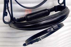 Brida de cuero puro de caballo de alta calidad personalizada más vendida, accesorios de equipo de equitación de carreras de caballos, brida elegante - Product Image 4