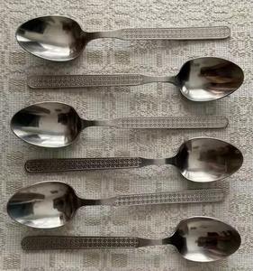 Juego de cubiertos decorativos de metal, cuchara y tenedor, juego de cubiertos modernos de acero inoxidable para restaurante y catering - Product Image 1