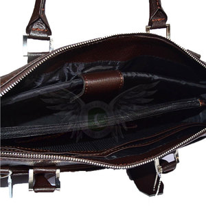 Sac à bandoulière en cuir véritable pour ordinateur portable – Sacoche de voyage spacieuse pour usage quotidien au bureau et rangement – Durable - Product Image 2