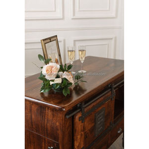 Chariot de présentation en bois moderne de qualité supérieure Signature |   Chariot de présentation de produits de luxe pour la maison, les meubles et l'hôtellerie |   Exposition de cafés au détail - Product Image 4