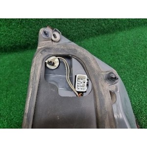 Feu arrière gauche d'occasion Equus 924013N000 - Product Image 3