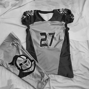Maillots de football américain personnalisés pour les clubs, designs élégants d'uniformes de football américain, ensemble complet, uniformes respirants et confortables - Product Image 4