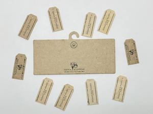 Étiquettes suspendues personnalisées en carton, faites à la main, écologiques, recyclables pour vêtements, étiquettes de vêtements durables et emballages cadeaux pour l'extérieur - Product Image 3