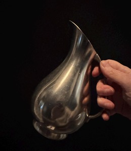 Stainless Steel <b>Drinking</b> Water <b>Jug</b> With Lid Modern Serving Pitcher With Ergonomic Handle For Home Kitchen And Restaurant - Product Image 2