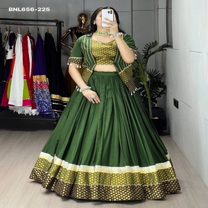 Fournisseur de tenues de festival de qualité supérieure en rayonne et coton avec travail de broderie Daaman en soie, ensemble Lehenga-Blouse & Koti, de Surat. - Product Image 1