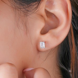 Pendientes de Diamante Corte Esmeralda en Plata 925 con Engaste Hecho a Mano, Clásicos para Mujer - Product Image 5