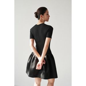 Robe mini évasée noire à taille basse, manches courtes, coupe trapèze, décontractée, pour le bureau et le quotidien [V387] - Product Image 3
