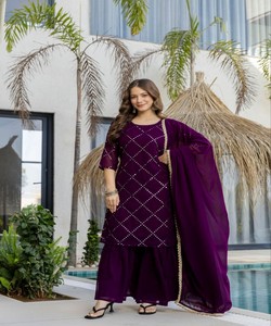 Conjunto de Kurti Sharara de Algodón con Bordado de Lentejuelas y Georgette de Lujo, con Dupatta, para Uso Festivo, en Stock, Multicolor, Prenda Étnica - Product Image 1