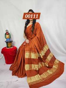Sari en pure soie modale teinte unie avec trois Lagdi Patta Pallu, collection traditionnelle pour festivals, mariages et fêtes - Product Image 3