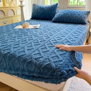 Manufacturer Direct Supply Luxury <b>Waterproof</b> Eco-Friendly Customizable Quilted Soft Anti-Slip Mattress Protector Protector - Product Image 3