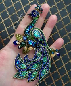 Broche Floral Bordado Vintage para Chaquetas, Abrigos y Vestidos, Elegante Broche de Solapa con Cuentas Hecho a Mano para Mujer, Moda Bordada - Product Image 5