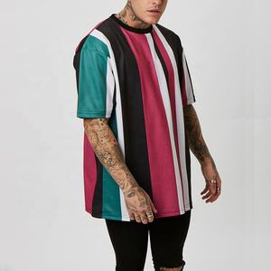 ¡Venta al por mayor personalizado 2025 último diseño de la camiseta de los hombres de la sublimación completa impresa ajuste largo mejor precio! - Product Image 1