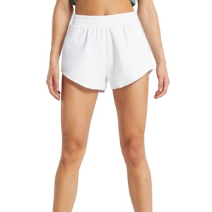 Shorts de sport élastiques taille haute personnalisés pour femmes avec poches, imprimé léopard, style moto et motard, séchage rapide et respirant, 100 % coton - Product Image 1