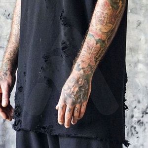 Camiseta de Hombre Estilo Hip Hop, Nueva Llegada, Alta Calidad, 100% Algodón, Casual, Ecológica, Transpirable, de Secado Rápido y Manga Corta - Product Image 5
