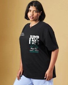 Camiseta extragrande con estampado gráfico de cuerda de saltar en negro azabache para mujer - Product Image 3