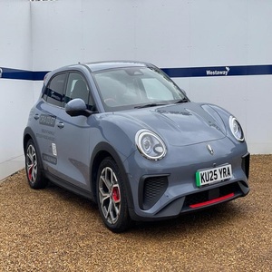 OFFRE EXCLUSIVE 2025 O R A 03 63KWH GT AUTO 5 PORTES - Product Image 1