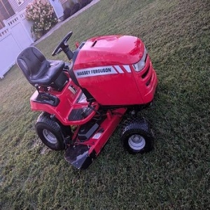 รถแทรกเตอร์ตัดหญ้า Massey Ferguson ขับเคลื่อน 4 ล้อ เครื่องยนต์ 40 แรงม้า พร้อมเกียร์ ปั๊ม และลูกปืน สำหรับใช้งานในสวนและฟาร์ม - Product Image 6
