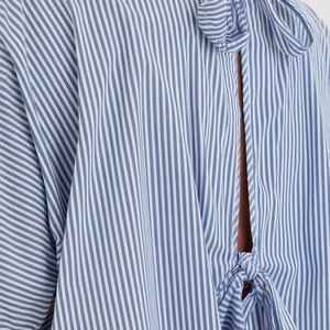 Ropa de Trabajo Médica Transpirable de Primera Calidad con Bolsillos Prácticos para Uso en Equipo, Bata para Pacientes - Product Image 6