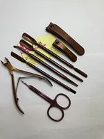 Ciseaux à ongles professionnels en or rose, repousse-cuticules en acier durable, repousse-cuticules personnalisé avec logo, coupe-ongles et pince à ongles pour manucure.