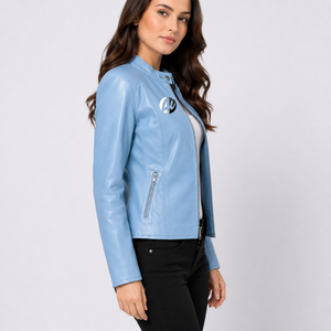 Chaqueta de cuero premium para mujer que ofrece un uso cómodo, un aspecto clásico y un estilo versátil para cualquier ocasión informal. - Product Image 2
