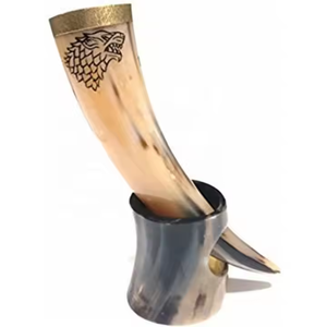 Copa de Vino Blanco Estilo Vikingo Hecha a Mano, Auténtica, Duradera, Clásica, Ecológica y Apta para Lavavajillas - Product Image 1