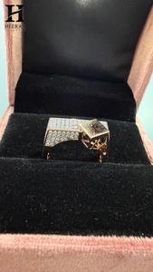 Bague personnalisée pour toque de graduation, motif diamant, thème académique, bijoux en gros - Product Image 1