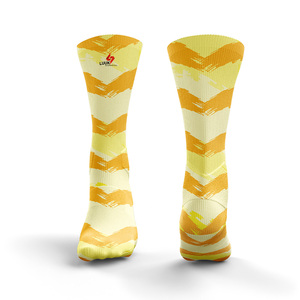 Calcetines Deportivos Personalizados LUUK International para Hombre, de Spandex/Nailon/Algodón, Secado Rápido, Antibacterianos, para Deportes al Aire Libre - Product Image 4