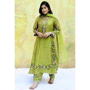 Ensemble de costumes de soirée pour femmes avec haut-Plazzo et Dupatta Heavy Embroidery Work - Product Image 2