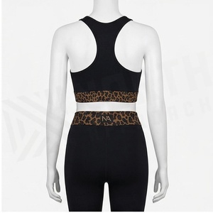 Conjunto de Yoga de 2 Piezas North Approach, Negro con Detalles de Leopardo, Cintura Alta, Top Deportivo con Espalda Cruzada, Leggings Transpirables, Ropa Deportiva para Mujer - Product Image 2