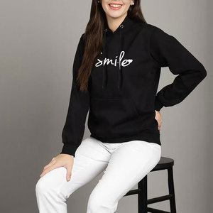 Sweat-shirt à capuche noir pour femme avec imprimé sourire, en coton, décontracté, avec logo sur le devant, poches, coupe classique, pour l'automne - Product Image 4